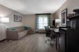 La Quinta Inn & Suites by Wyndham Effingham image 23